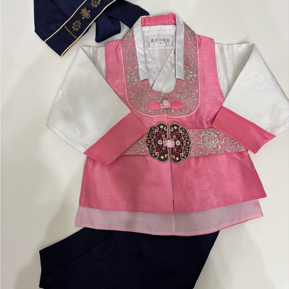 Korean Traditional Outfit | hanbok | 돌잔치